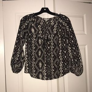 American eagle! Silky shirt with tie in front